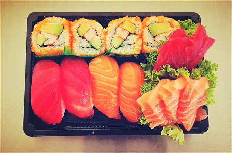 Sushi mix sashimi (14 stuks)